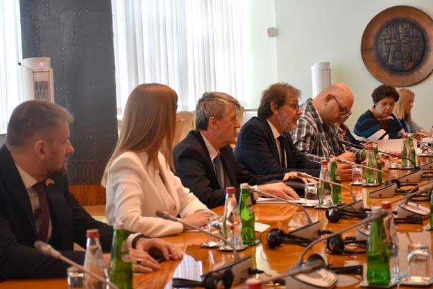  Министар Томислав Жигманов разговарао са министром спољних послова Северне Македоније Бујаром Османијем