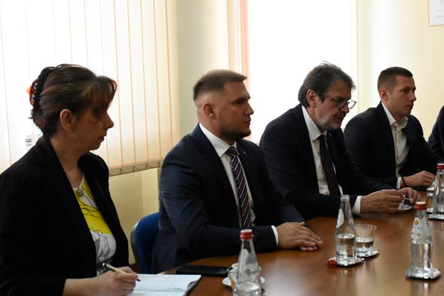  Ministar Žigmanov  razgovarao sa predstavnicima Nacionalnog sveta aškalijske nacionalne manjine 
